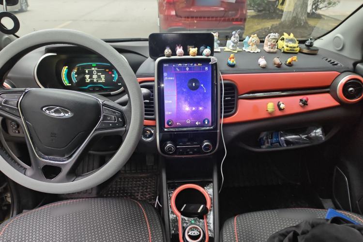 Used Chery Little Ant 2021 150 000 Yuan Ant Fan Edition Ant Stylish Version Lithium Iron Phosphate Center Console