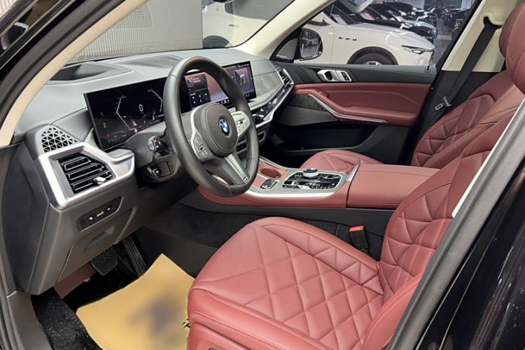 Used BMW X5 2023 xDrive 30Li Luxury M Sport Night Edition Package