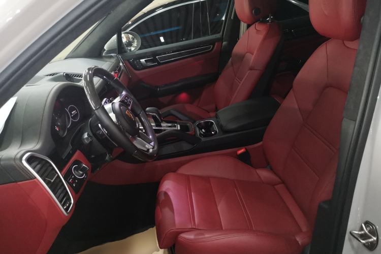 Used Porsche Cayenne 2023 Cayenne 3.0T Platinum Edition