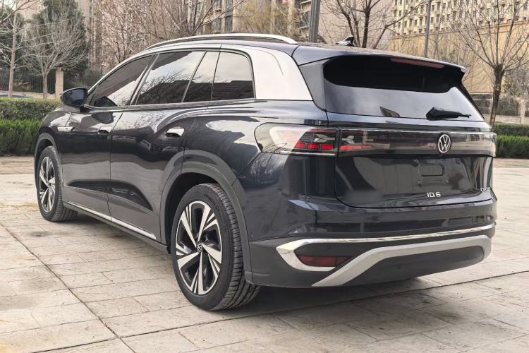 Used Volkswagen ID.6 CROZZ 2022 Long-Range PRO Edition
