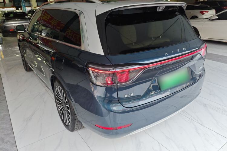 Used Hima AITO M9 2025 Extended-Range Ultra Version 52 kWh 6-Seater
