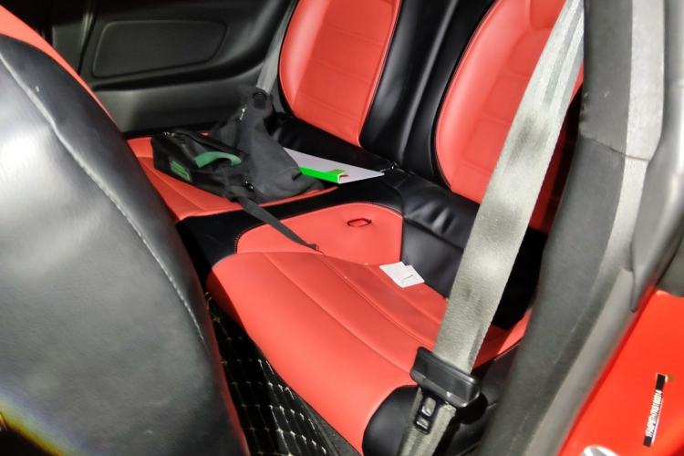 Used Ford Mustang 2019 2.3T Automatic Hardtop Base Version U.S. Specification Left Rear Seat