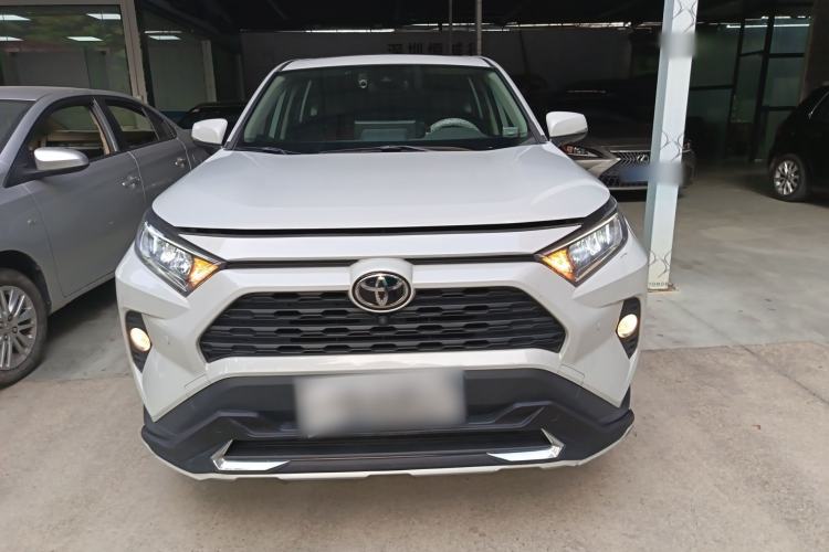 Used Toyota RAV4 2020 2.0L CVT Two-Wheel Drive Fashion Edition Front