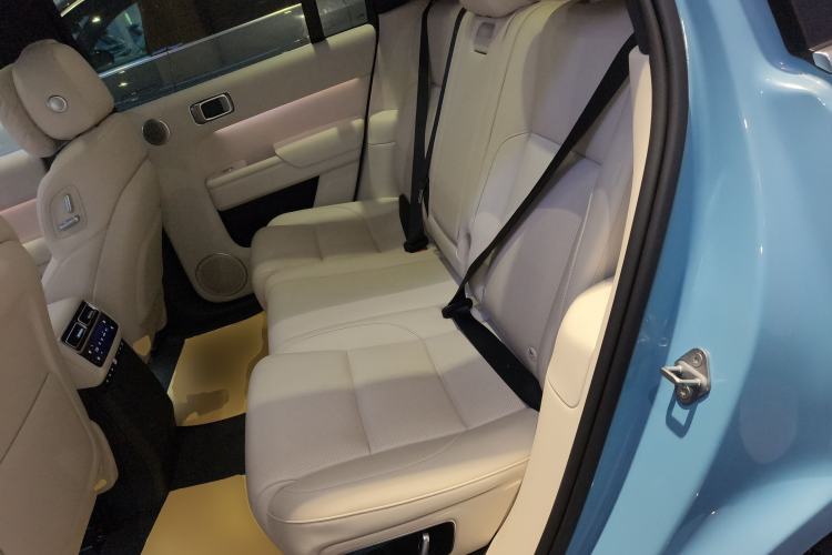 Used Li Auto L7 2024 Ultra Model
