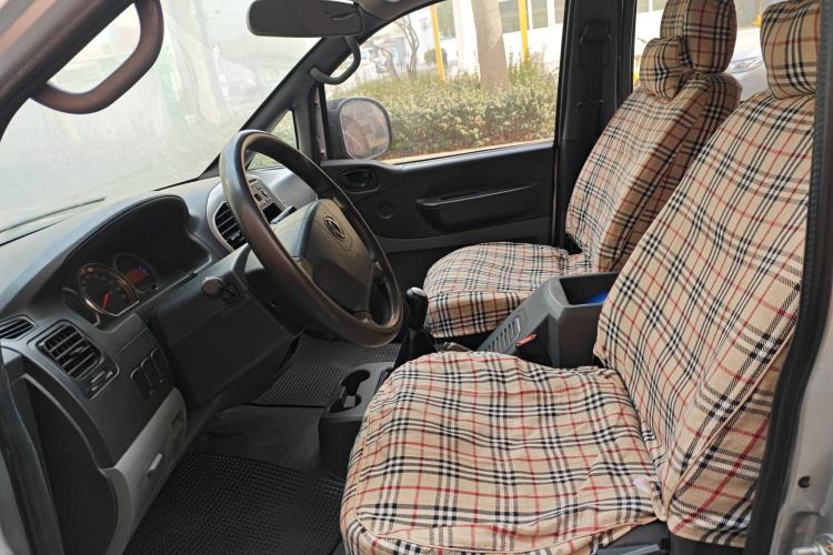 Used FORTHING Lingzhi 2015 M5 Q7 2.0L 7-seat Long-Wheelbase Comfort Model