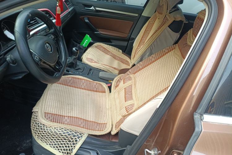 Used Volkswagen Lamando 2015 280TSI Manual Comfort Edition Left Front Seat