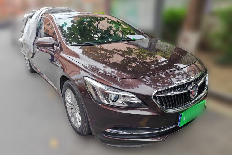 Used Buick LaCrosse 2016 20T Elite Edition Front Right 45 Deg