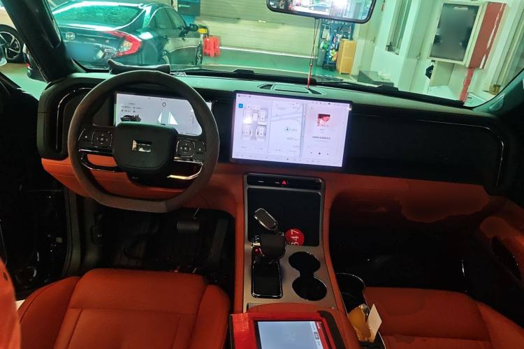 Used Polestones 01 2024 Deluxe 6-Seater Standard Range Version
