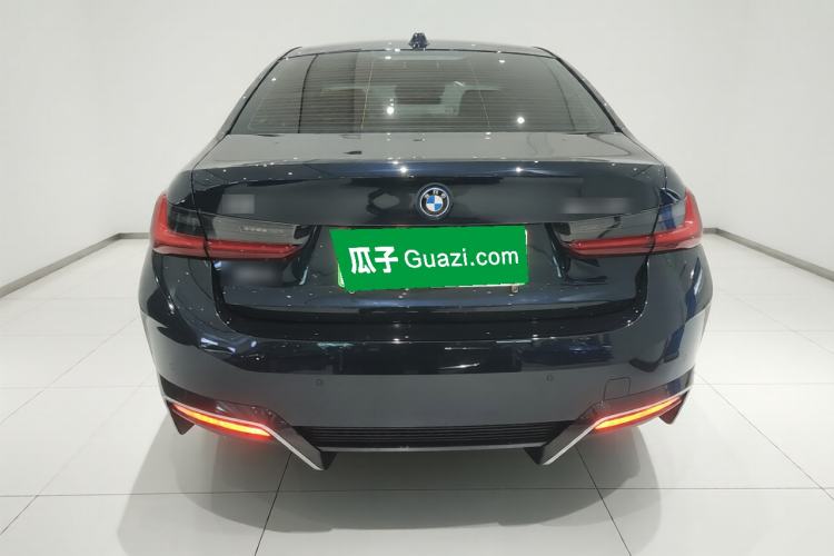 Used BMW i3 2025 eDrive 40 L Midnight Sports Package