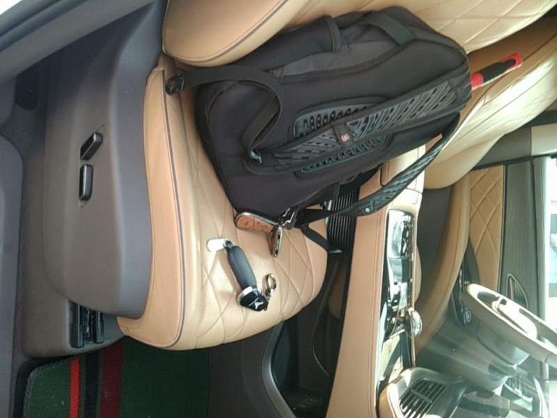 Used Denza D9 2022 DM-i 970 Four-Wheel Drive Prestige Model — 24
