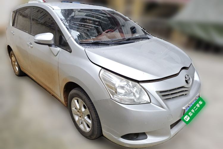 Used Toyota Verso 2014 Starlight 180E CVT Elite Edition
