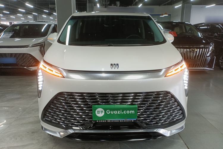 Used Buick Century 2023 2.0T Six-Seater Yinshi Edition