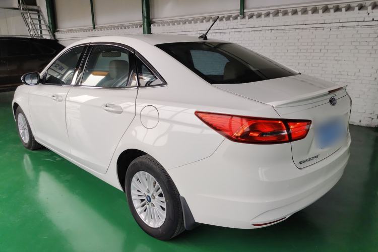 Used Ford Escort 2017 Revised Version 1.5L Manual Comfort Edition
