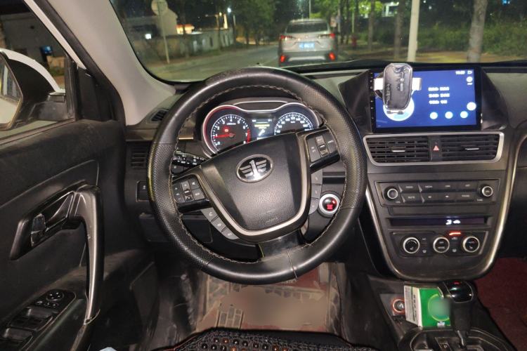 Used Bestune X80 2017 1.8T Automatic Luxury Model