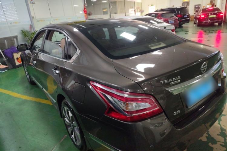 Used Nissan Teana 2014 Duke 2.5L XV Deluxe Edition
