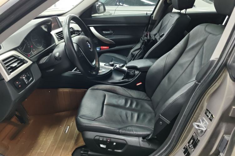 Used BMW 3 Series GT 2013 320i Leading Model Left Front Seat