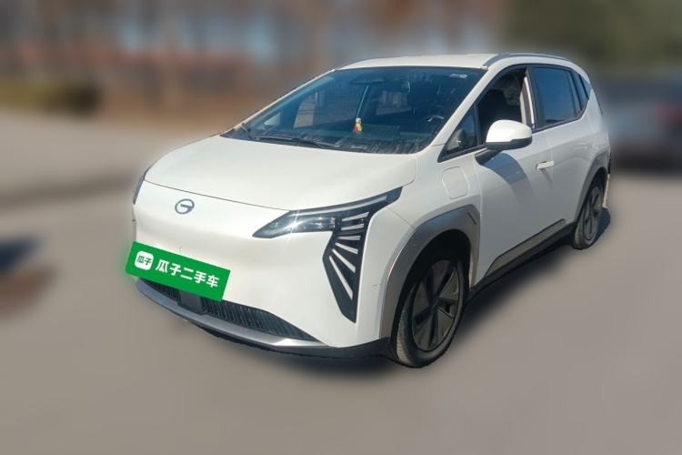 Used AION Y 2023 Younger