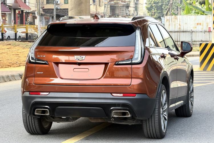 Used Cadillac XT4 2018 28T 4x4 Platinum Sport Edition
