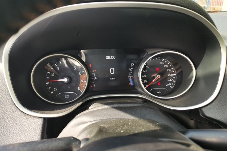 Used Jeep Compass 2017 200T Automatic Family Edition Instrument Cluster