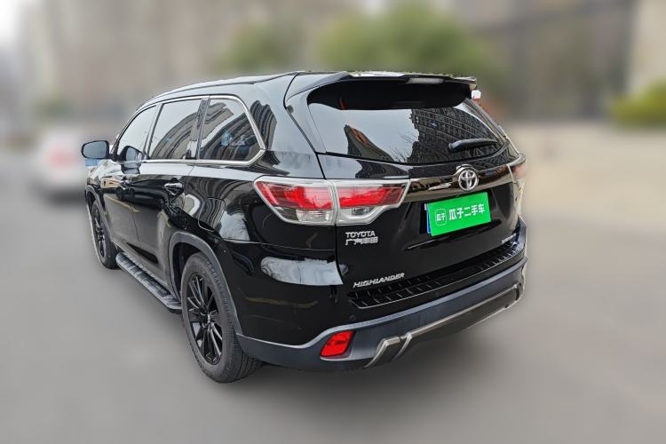 Used Toyota Highlander 2017 2.0T Four-Wheel Drive Black Edition Limited Model
