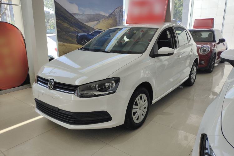 Used Volkswagen Polo 2016 1.4L Manual Fashion Model