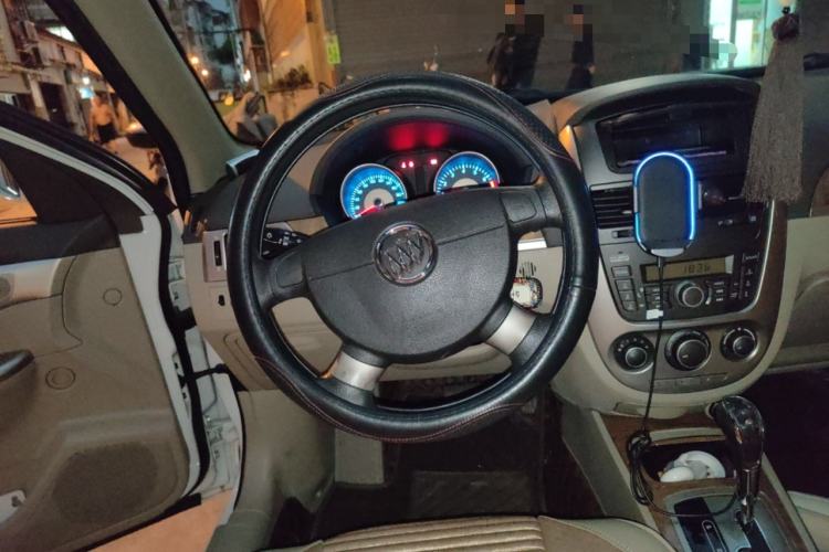 Used Buick Excelle 2015 1.5L Automatic Classic Model