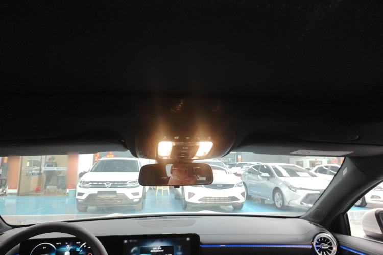 Used Mercedes-Benz A-Class 2022 Restyled A 200 L Sport Sedan Fashion Version