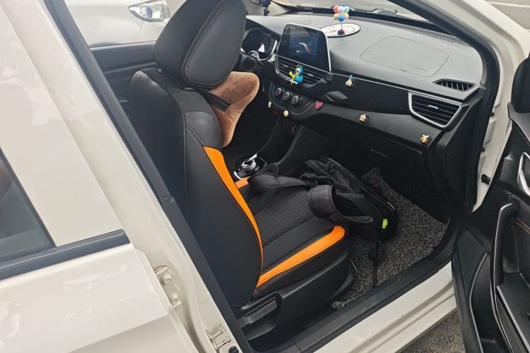 Used Baojun 310 2017 1.5L Automatic Fashion Model Right Front Seat