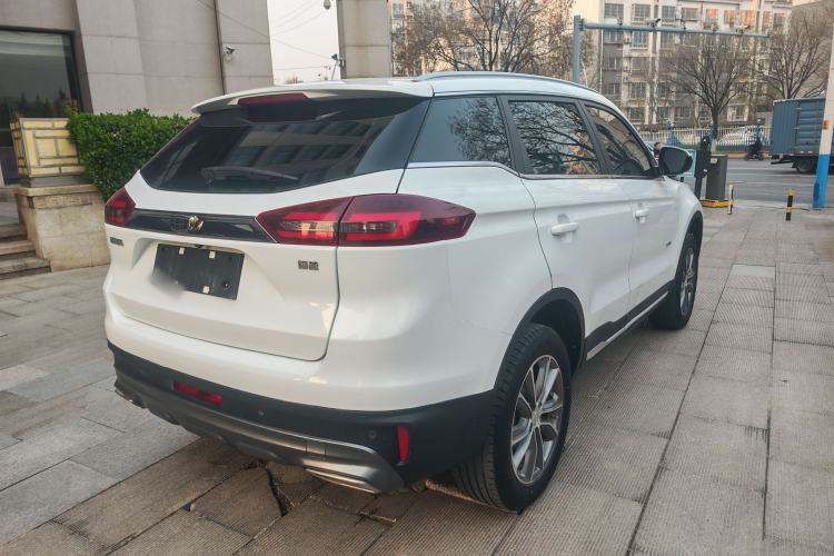 Used Geely Auto Emgrand X7 Sport 2020 1.8TD DCT Two-Wheel Drive Smart Connect 4G-Enabled Version

