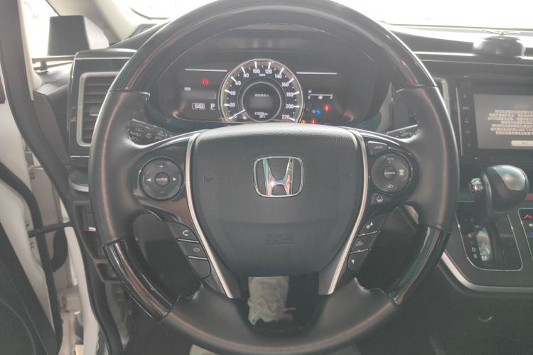 Used Honda Elysion 2016 2.4L Supreme Edition