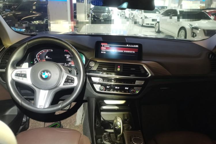 Used BMW X3 2020 xDrive28i M Sport Package Center Console