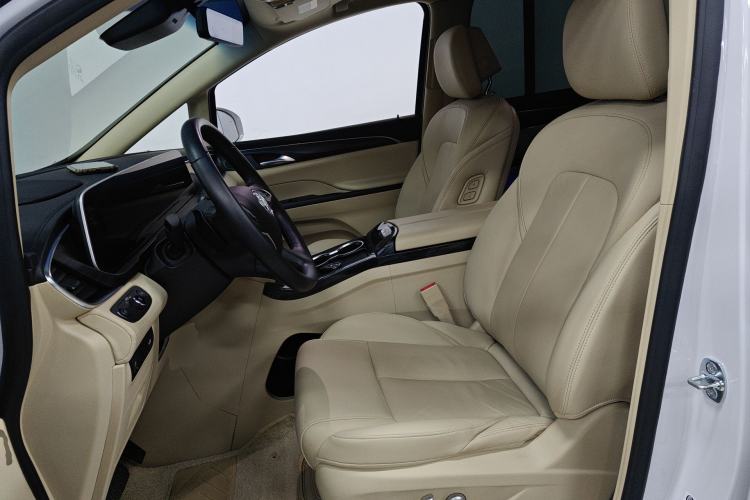 Used Buick GL8 2023 ES Lu Zun Deluxe and Yue Edition Left Front Seat