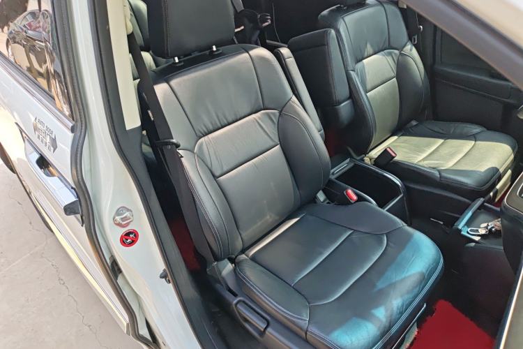 Used Honda Elysion 2016 2.4L Luxury Edition Right Front Seat