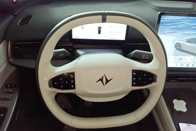 Used Dongfeng eπ eπ007 2024 620 Pro Version