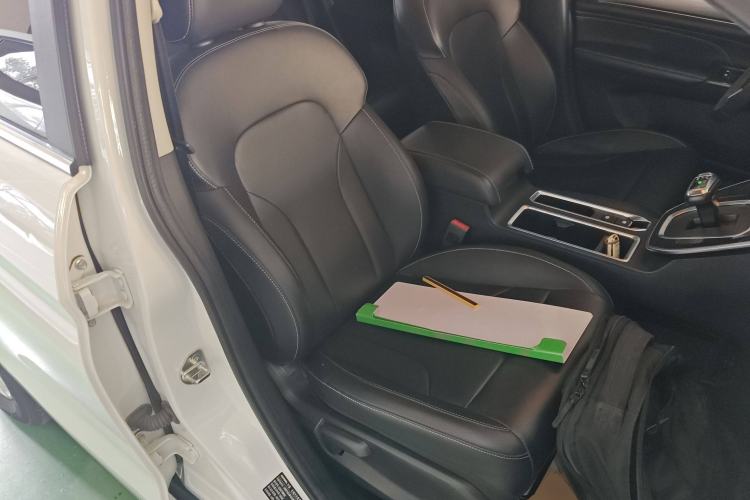 Used Haval M6 2021 PLUS 1.5T DCT Luxury Smart Connectivity Model