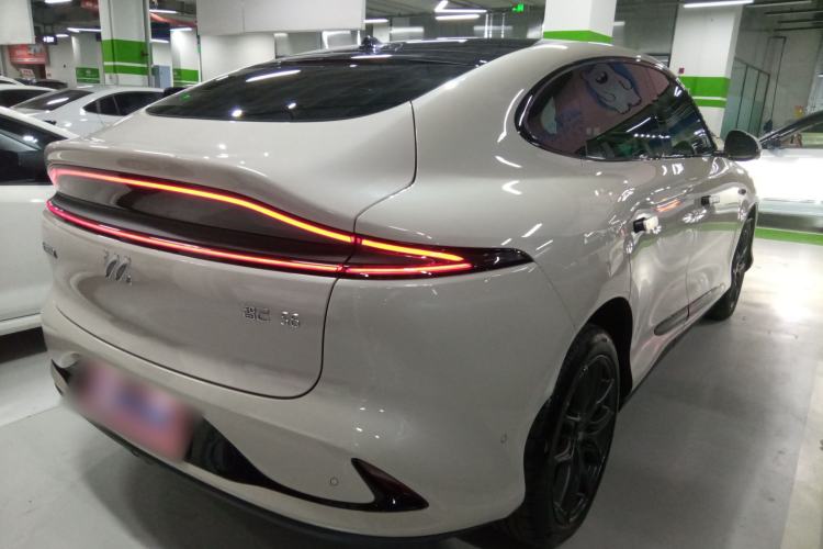 Used IM LS6 2023 Max Standard Edition
