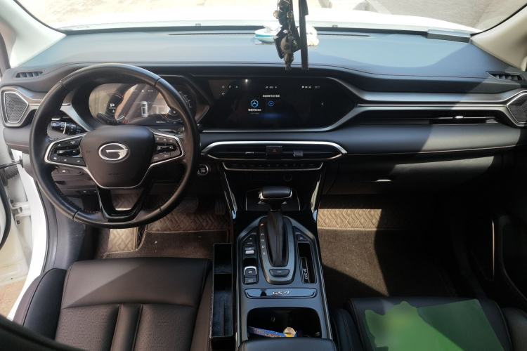 Used GAC Trumpchi GS4 2020 270T Automatic Smart Connectivity Edition Center Console