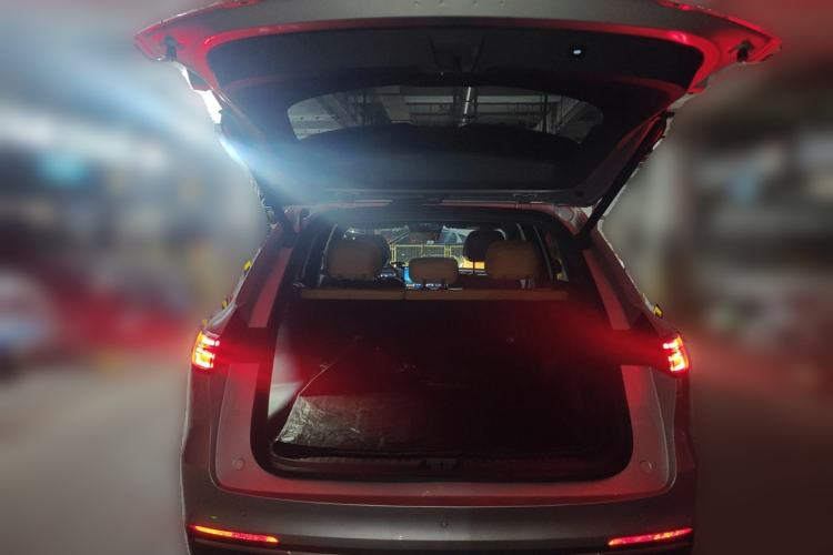 Used Geely Galaxy Galaxy Xingjian 7 EM-i 2025 120km Exploration+ Version