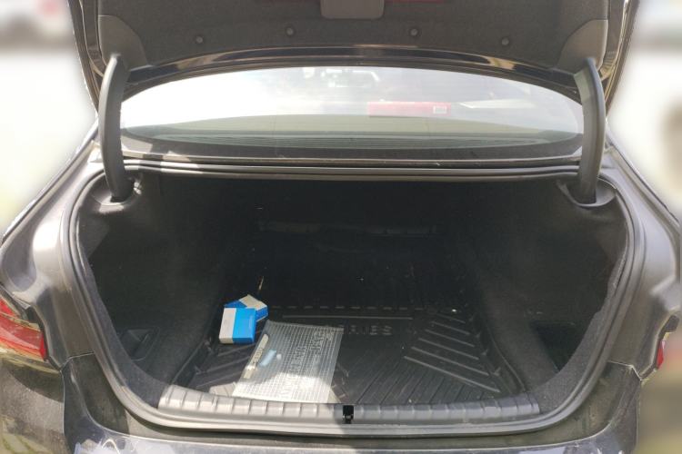 Used BMW 5 Series 2021 Facelifted 525Li M Sport Package
