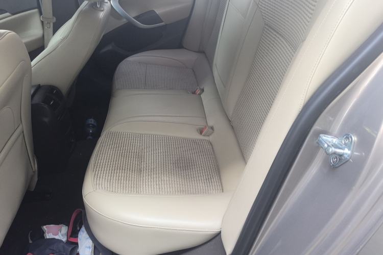 Used Buick Regal 2014 2.0L Leading Fashion Edition