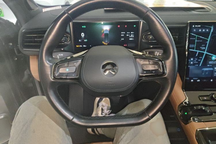 Used Nio ES8 2020 415 km Range 6-Seater Version
