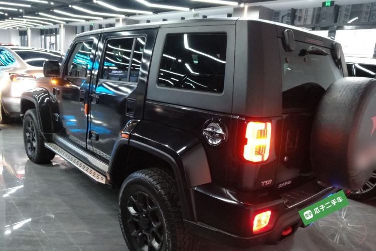 Used BAIC Off-Road BJ40 2023 2.0D Automatic Four-Wheel Drive Blade Hero Edition Adventurer Type
