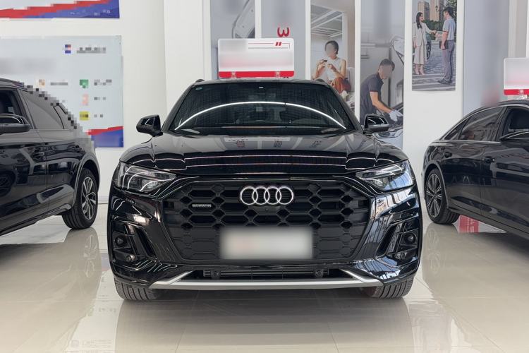 Used Audi Q5L 2025 quattro 45th Anniversary Edition 45 TFSI Luxury Dynamic Model
