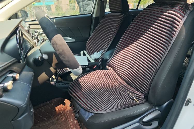 Used Toyota YARiS L Zhi Xuan 2015 1.5E Automatic Charm Edition