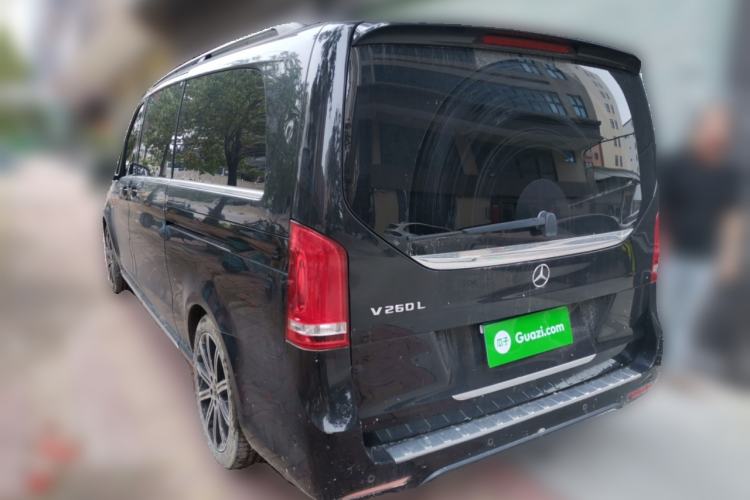 Used Mercedes-Benz V-Class 2022 V 260 L Long-wheelbase Luxury Edition Rear Left 45 Deg