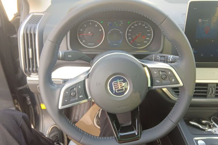 Used BYD Tang 2019 2.0T Automatic SmartConnect Luxury Edition 5 Seats China VI Standard