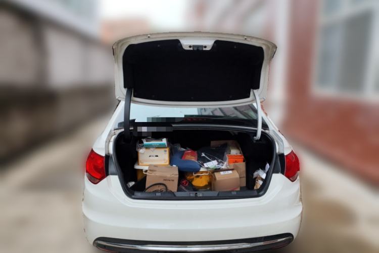 Used Citroen C4L 2015 1.8L Automatic Leading Edition Trunk