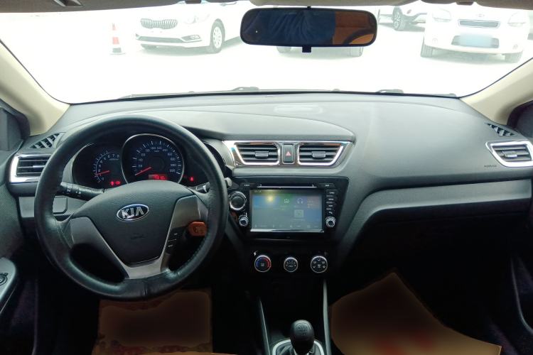 Used Kia K2 2015 Sedan 1.4L MT GLS
