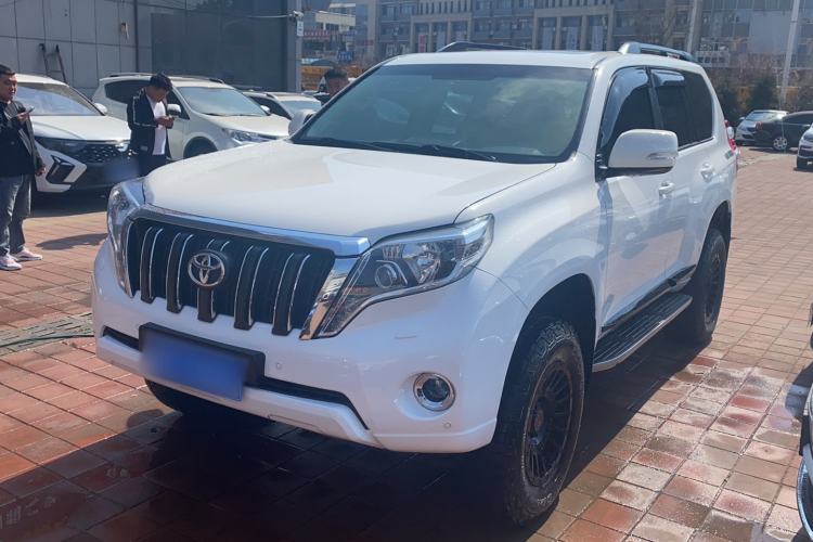 Used Toyota Prado 2014 4.0L Automatic TX-L NAVI