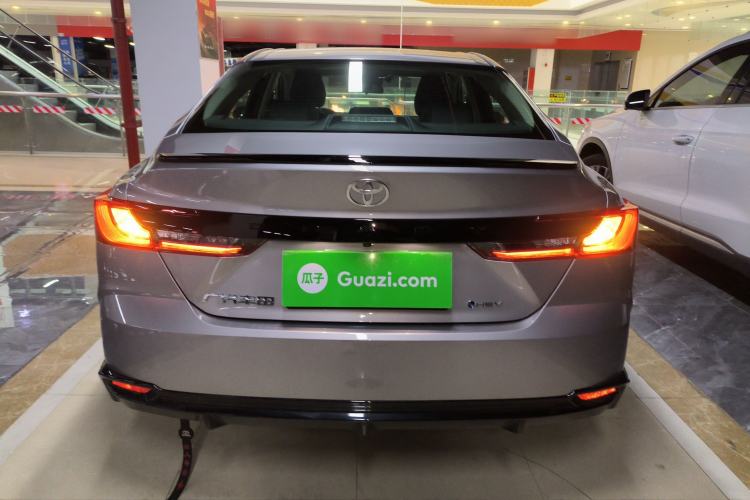 Used Toyota Camry 2026 Model Dual-Engine 2.0HSE Sport Lite Edition
